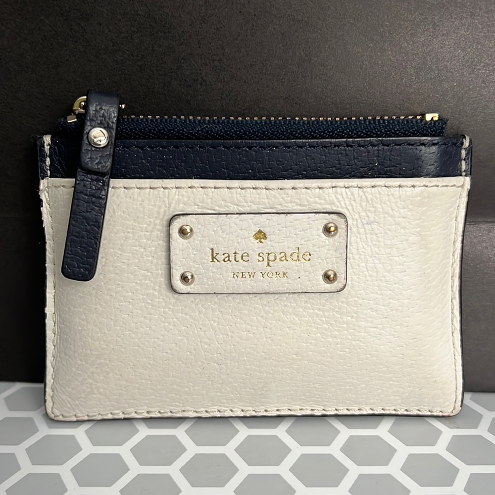 Kate Spade Card Holder. Authentic. Used.